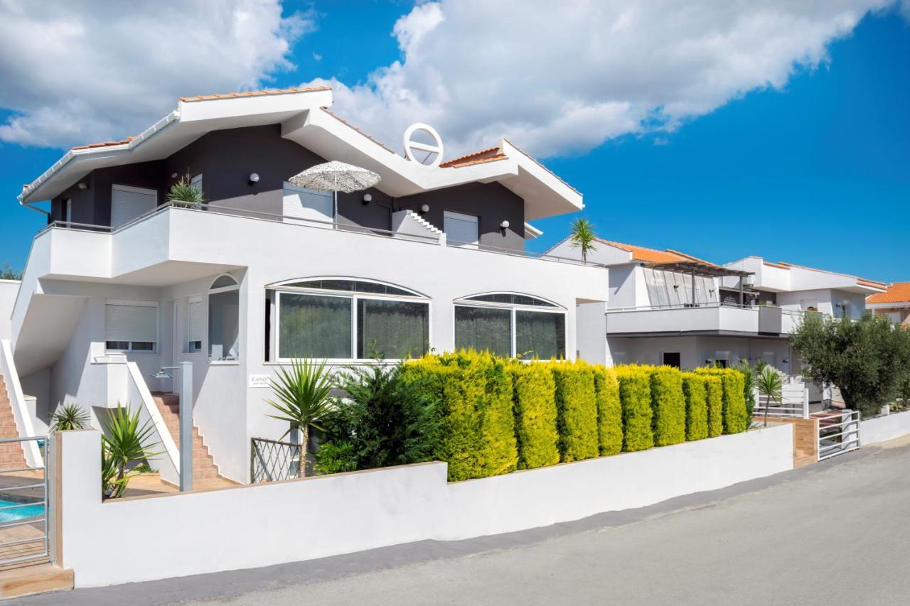 פוטוס Kapahi Seaview Hotel Apartments מראה חיצוני תמונה