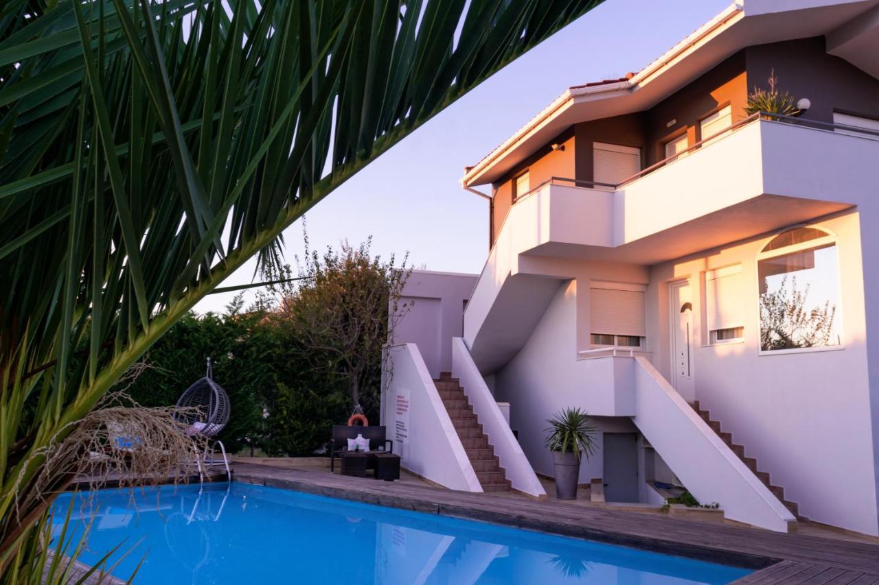 פוטוס Kapahi Seaview Hotel Apartments מראה חיצוני תמונה
