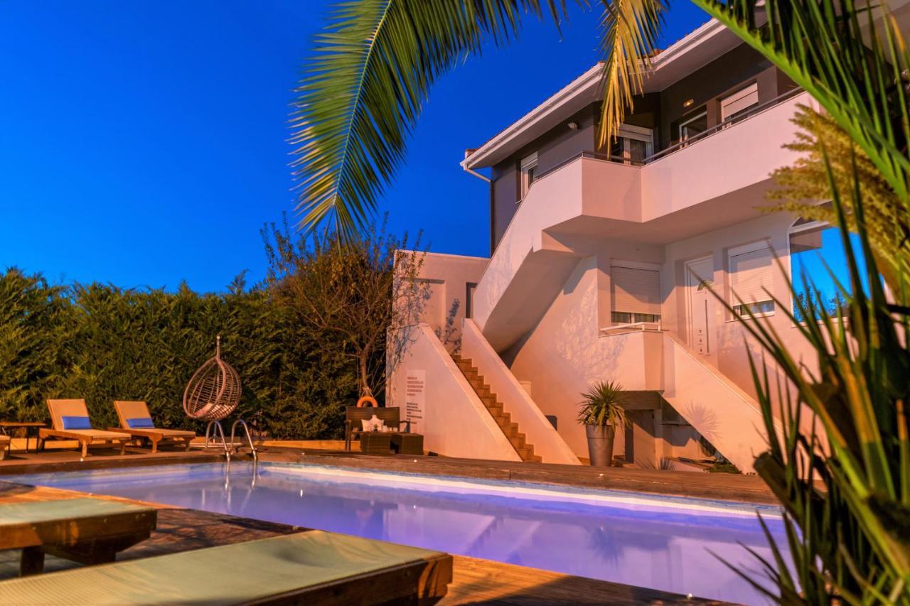פוטוס Kapahi Seaview Hotel Apartments מראה חיצוני תמונה