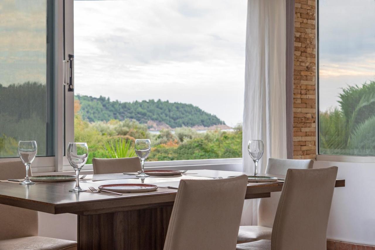 פוטוס Kapahi Seaview Hotel Apartments מראה חיצוני תמונה