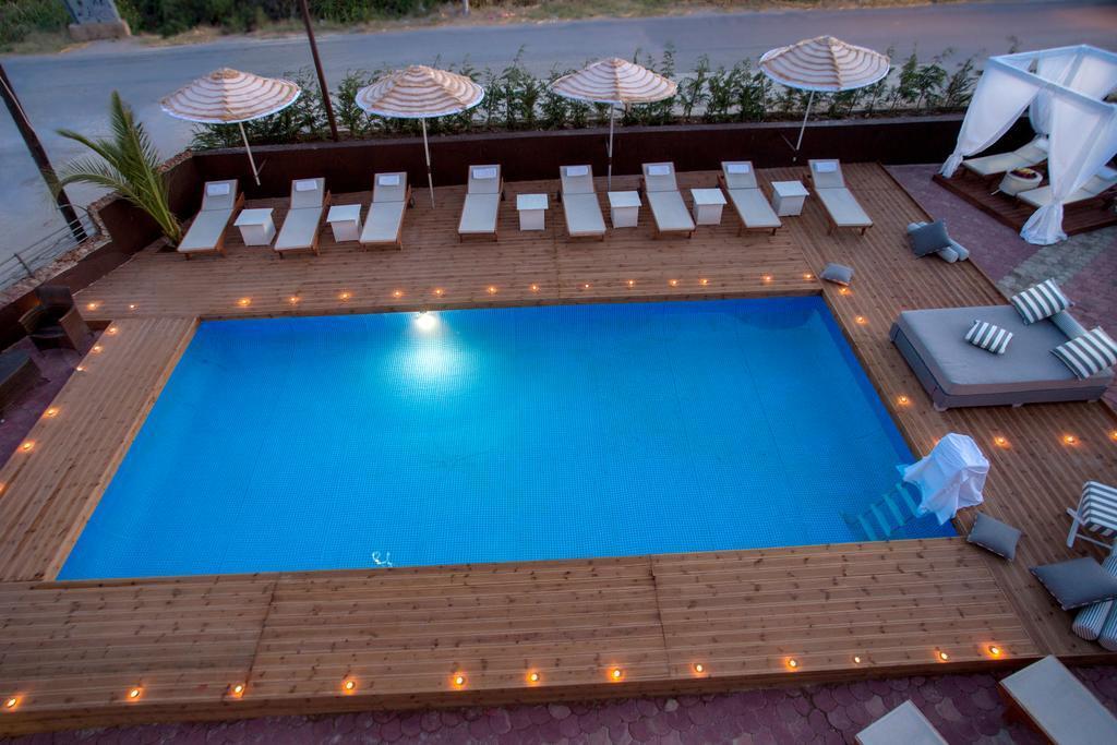 פוטוס Kapahi Seaview Hotel Apartments מראה חיצוני תמונה